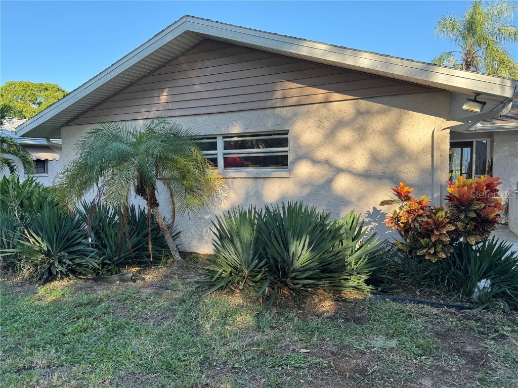 1004 Peninsula Avenue Tarpon Springs FL 34689 A4586505 image1
