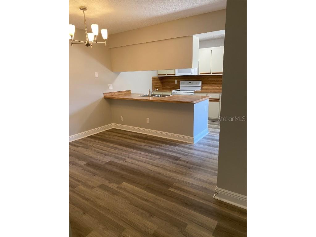 1004 Royal Oak Boulevard Leesburg FL 34748 G5105548 image3