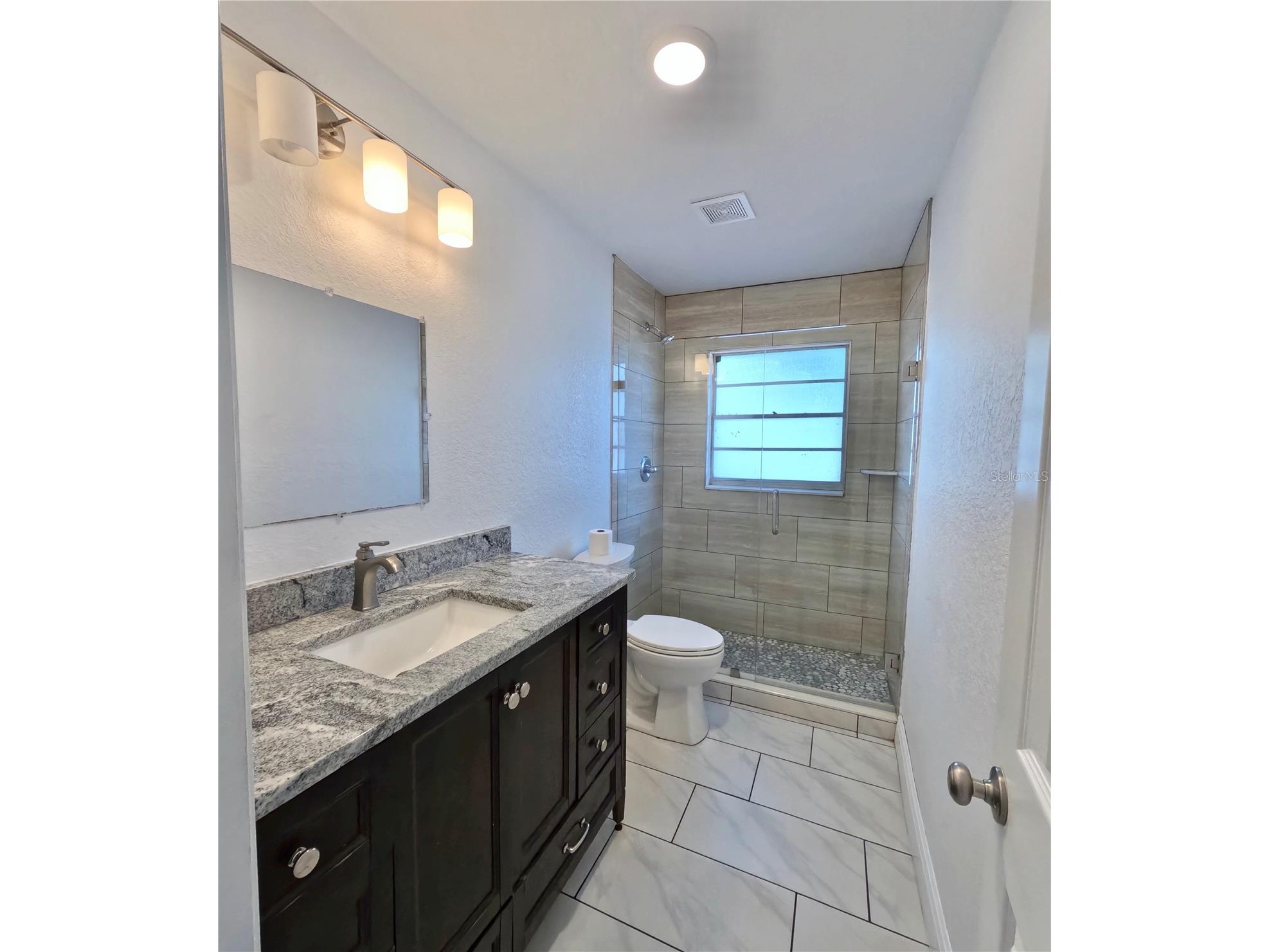 1004 S Empire Street Plant City FL 33563 TB8490262 image11