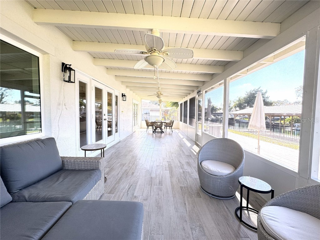 1004 SE 5th Avenue Crystal River FL 34429 OM713840 image37