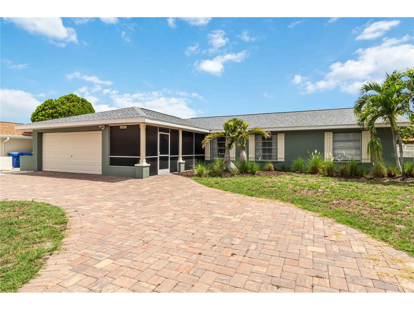 1004 Spindle Palm Way Apollo Beach FL 33572 A4695923 image1
