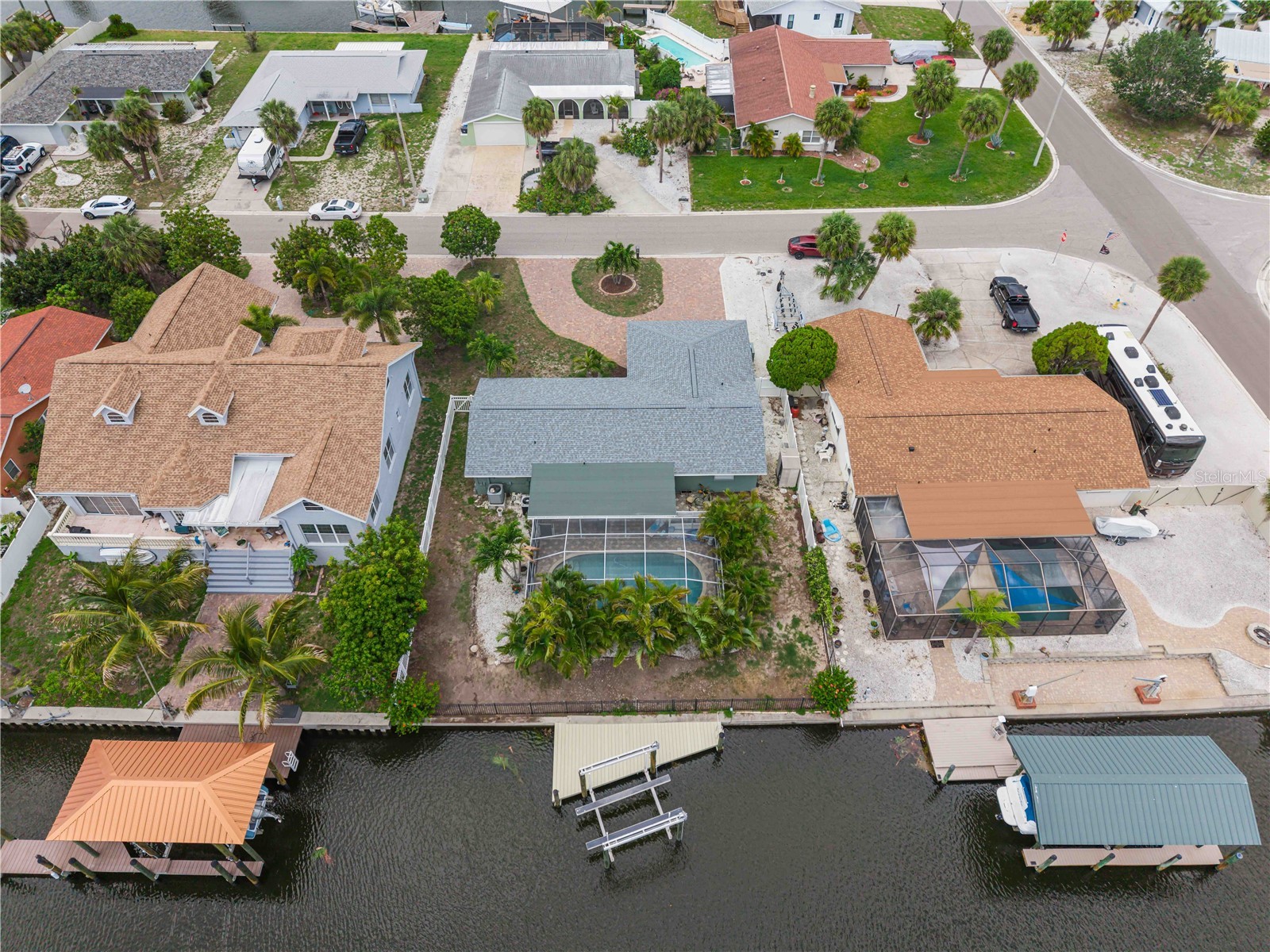 1004 Spindle Palm Way Apollo Beach FL 33572 A4695923 image2