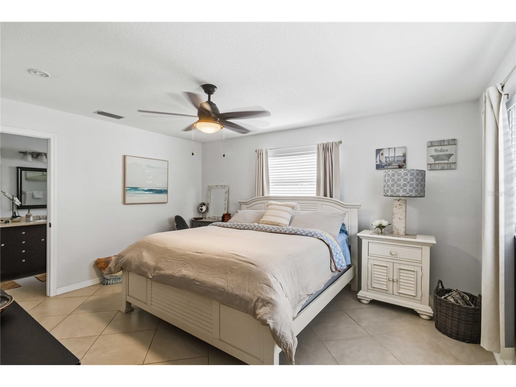 1004 Spindle Palm Way Apollo Beach FL 33572 A4695923 image9