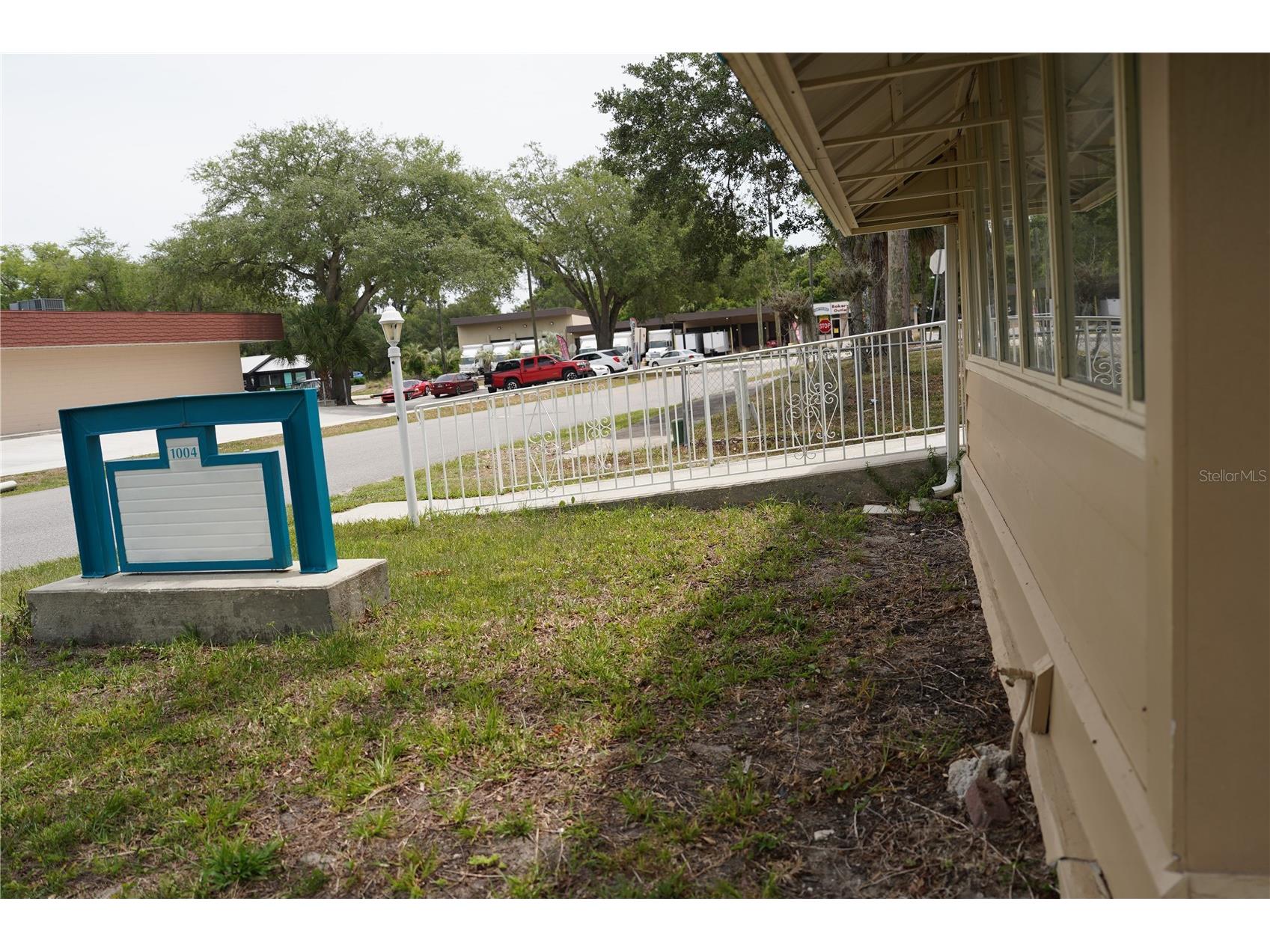 1004 Talton Avenue Deland FL 32720 V4949039 image3