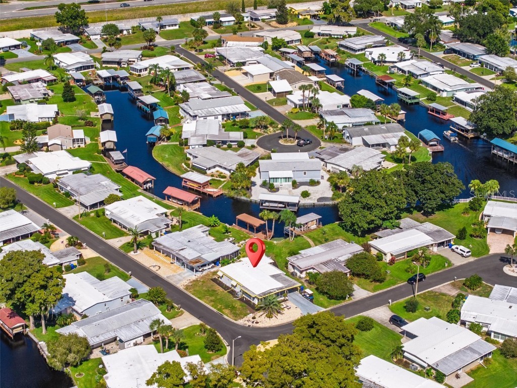 1004 Todd Way Tavares FL 32778 - HARRIS CHAIN OF LAKES G5102376 image3