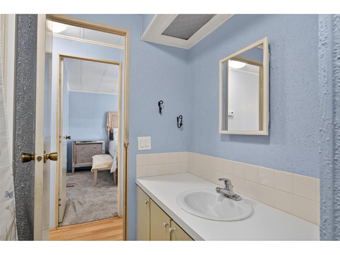 1004 Todd Way Tavares FL 32778 - HARRIS CHAIN OF LAKES G5102376 image34