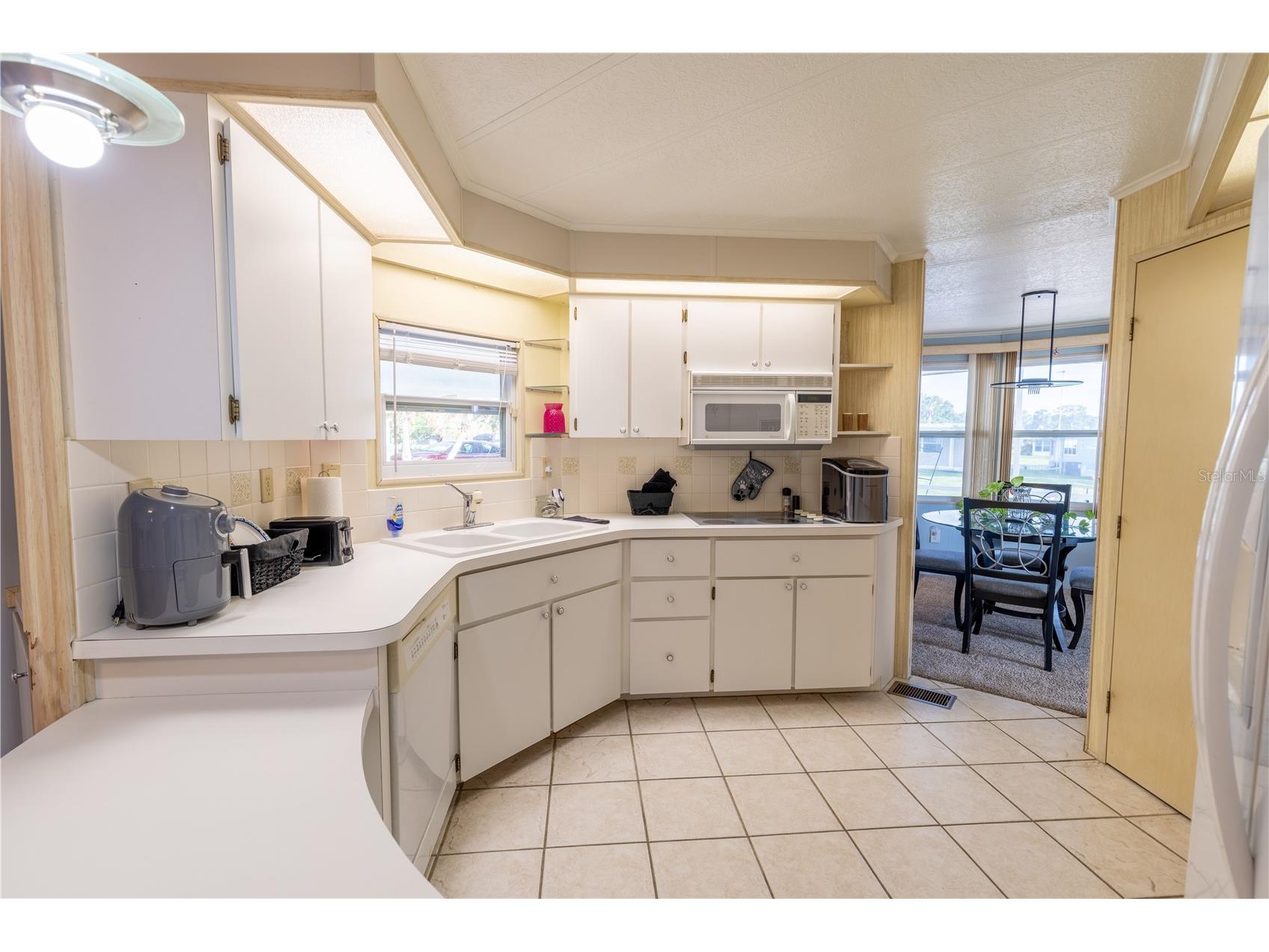 1004 Todd Way Tavares FL 32778 - LAKE HARRIS CHAIN OF LAKES G5112405 image20