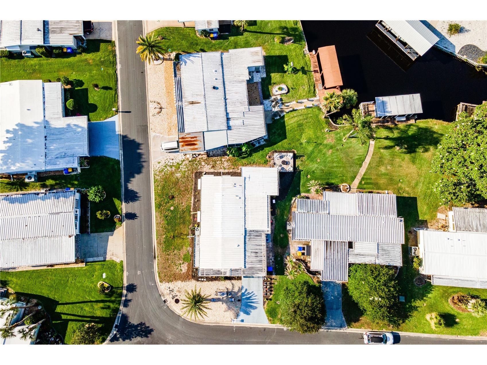 1004 Todd Way Tavares FL 32778 - LAKE HARRIS CHAIN OF LAKES G5112405 image25