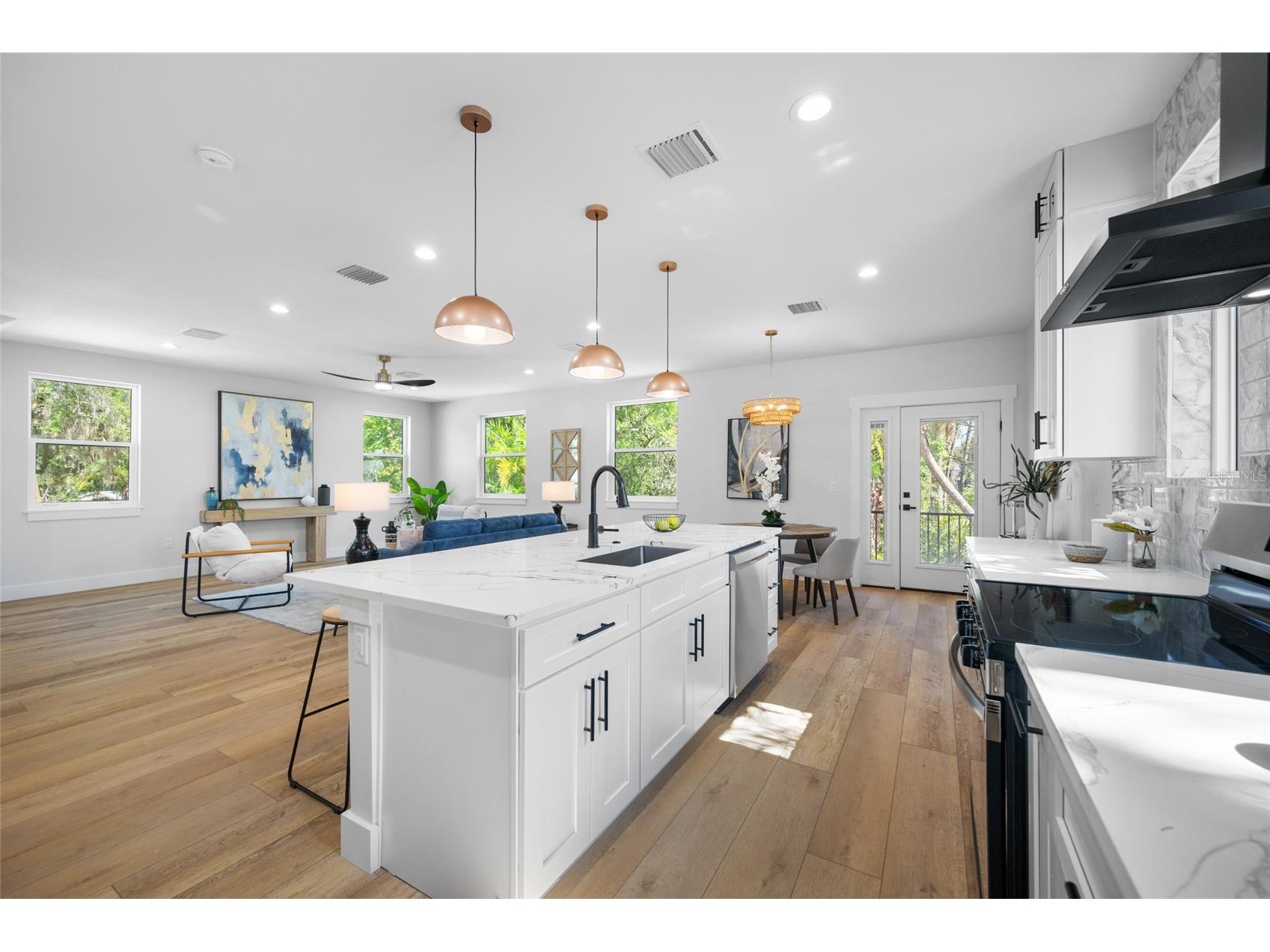 1004 W Henry Avenue Tampa FL 33604 TB8523207 image17