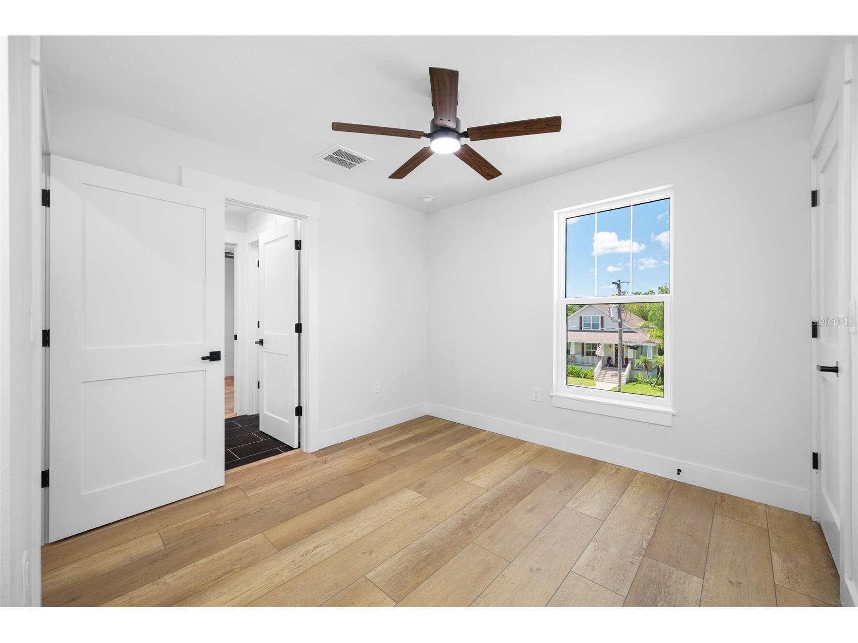 1004 W Henry Avenue Tampa FL 33604 TB8523207 image35