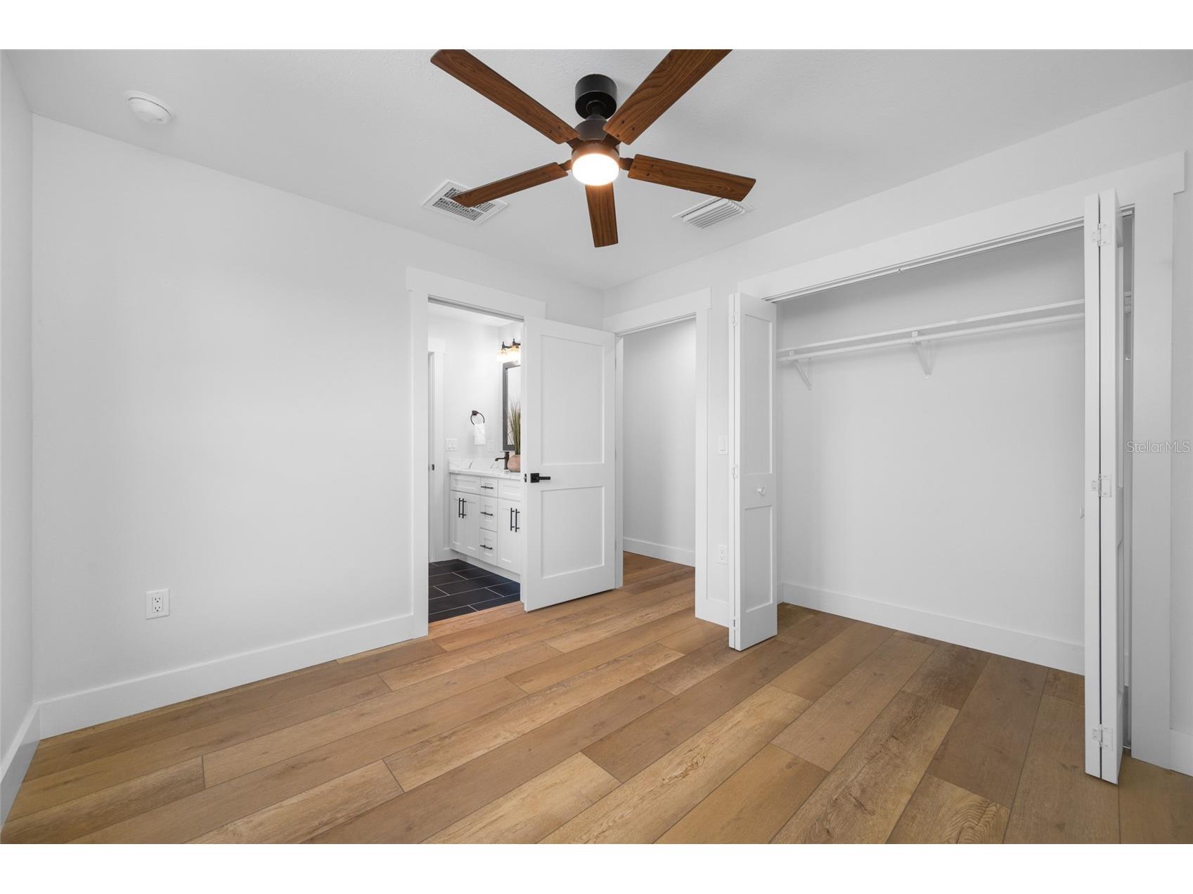 1004 W Henry Avenue Tampa FL 33604 TB8523207 image38