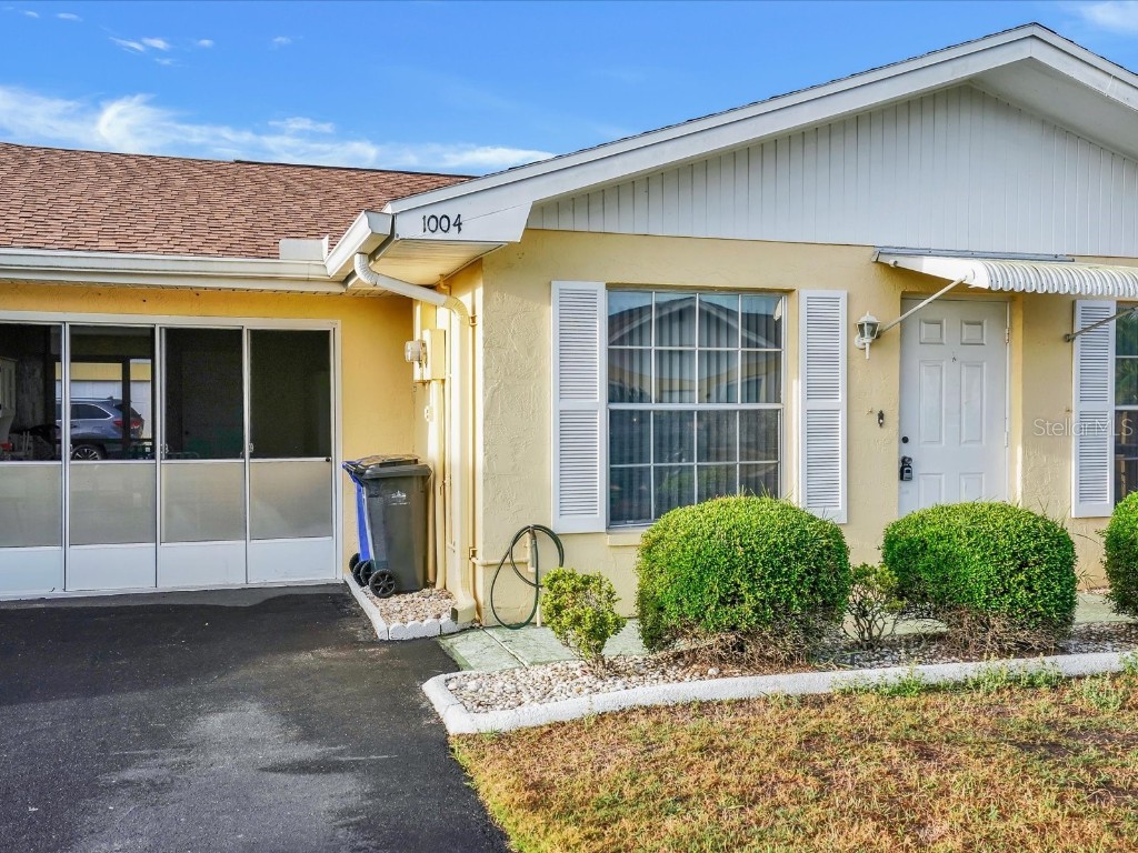 1004 Warwick Court Sun City Center FL 33573 U8197239 image1