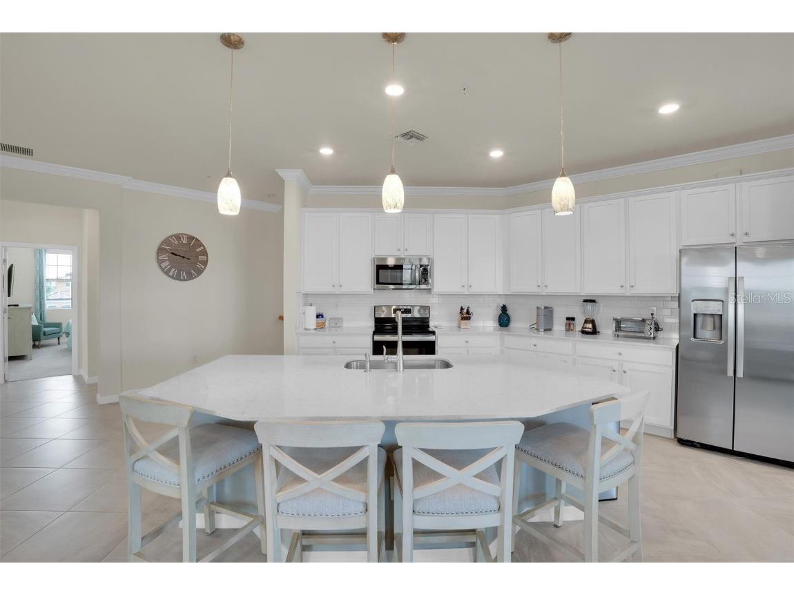 10042 Crooked Creek Drive #203 Venice FL 34293 A4660792 image8