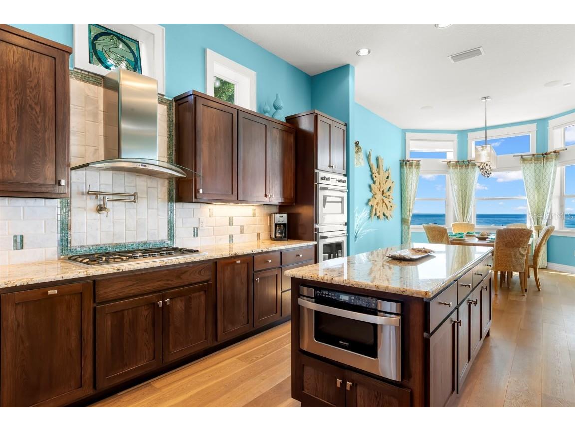 10042 Gulf Boulevard Treasure Island FL 33706 - GULF OF MEXICO TB8451652 image11