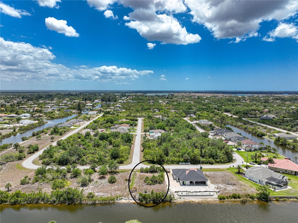 10043 Long Branch Street Port Charlotte FL 33981 - KEYSTONE WATERWAY C7459515 image1