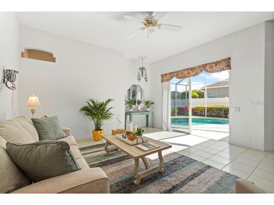 10043 Reagan Dairy Trail Bradenton FL 34212 A4670592 image16