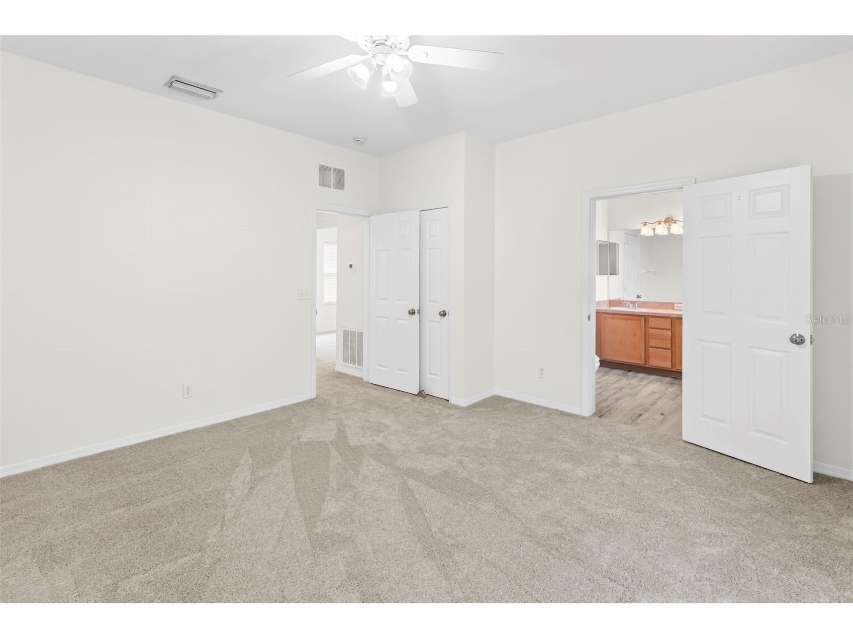 10044 Old Haven Way Tampa FL 33624 TB8525869 image16