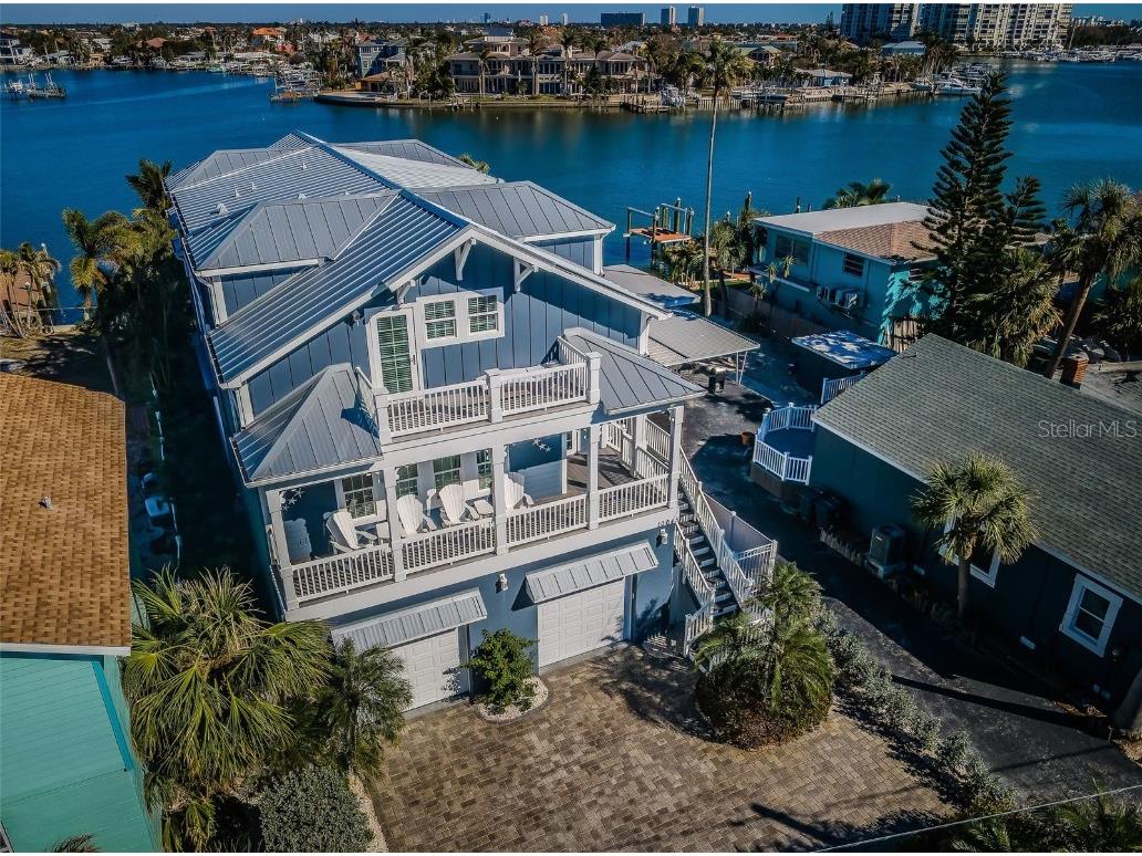 10045 Gulf Boulevard Treasure Island FL 33706 - BOCA CIEGA BAY TB8310583 image1