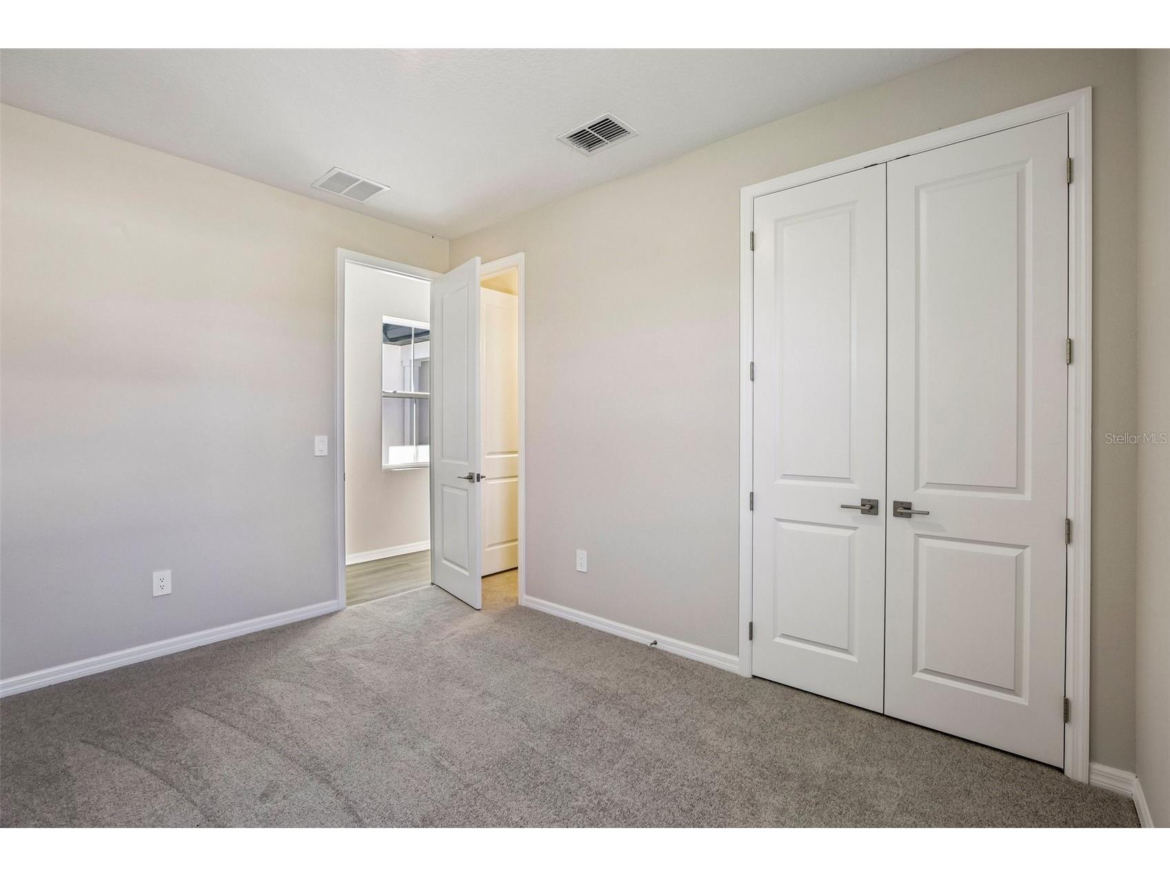 10045 Hidden Hammock Loop Parrish FL 34219 TB8473875 image24