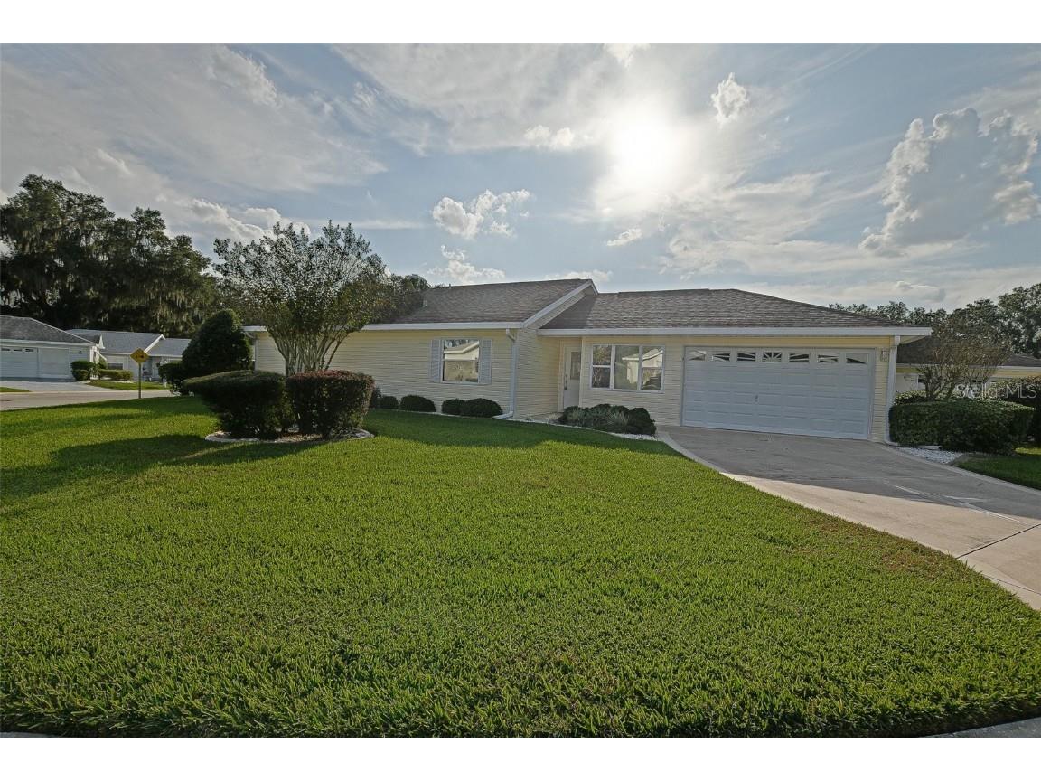 10046 SE 175th Street Summerfield FL 34491 OM714107 image1