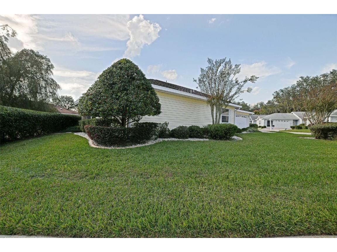 10046 SE 175th Street Summerfield FL 34491 OM714107 image4