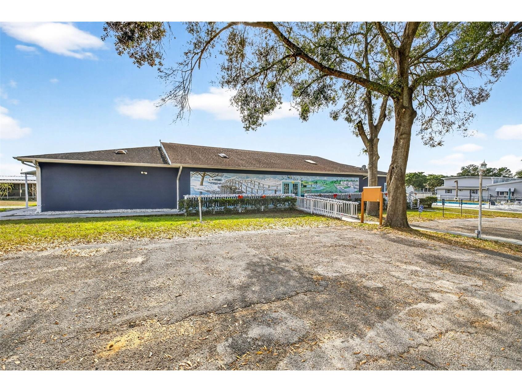 10047 Equity Avenue Dade City FL 33525 TB8463429 image40