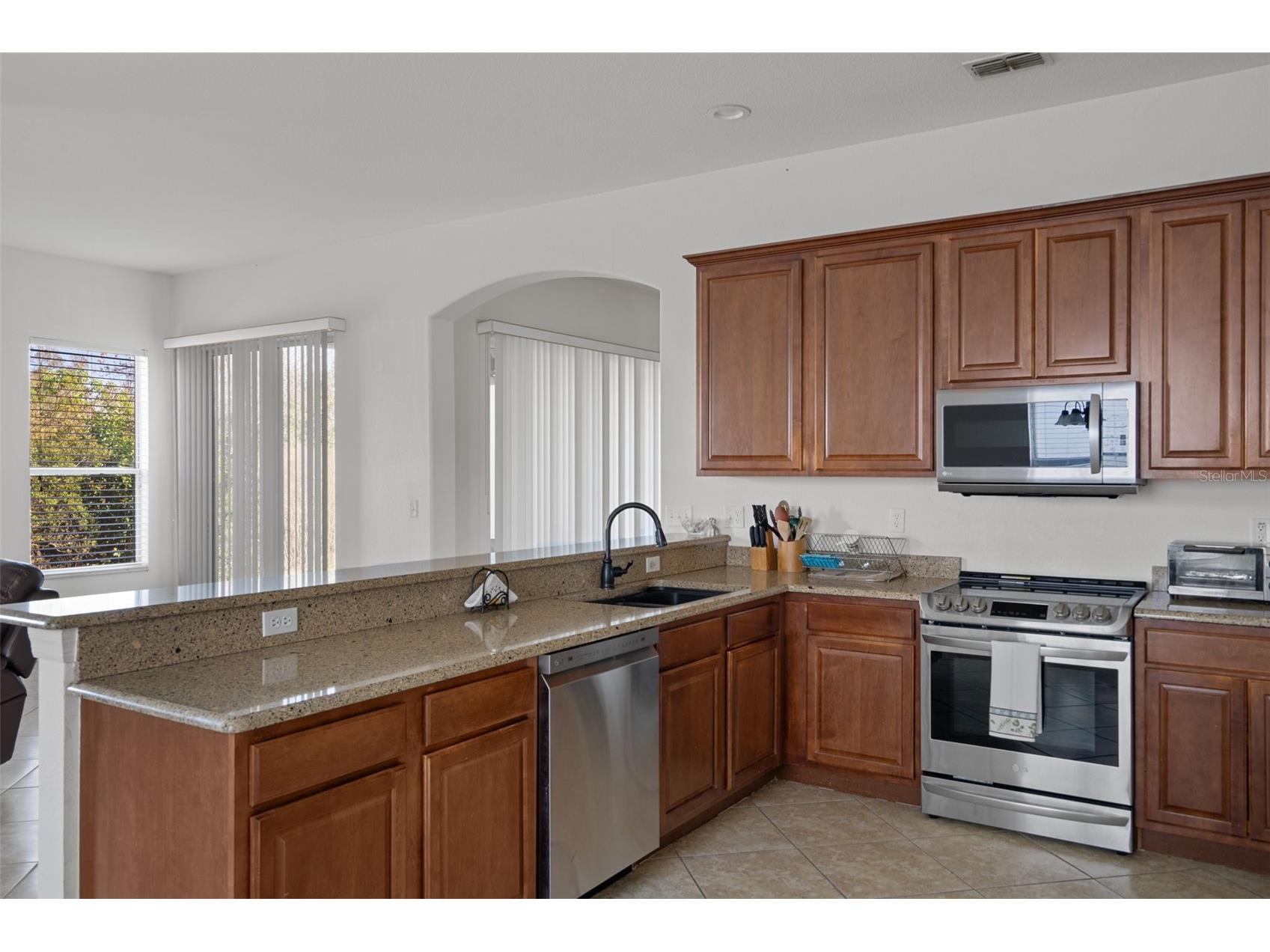10048 Cleghorn Drive San Antonio FL 33576 TB8477054 image16
