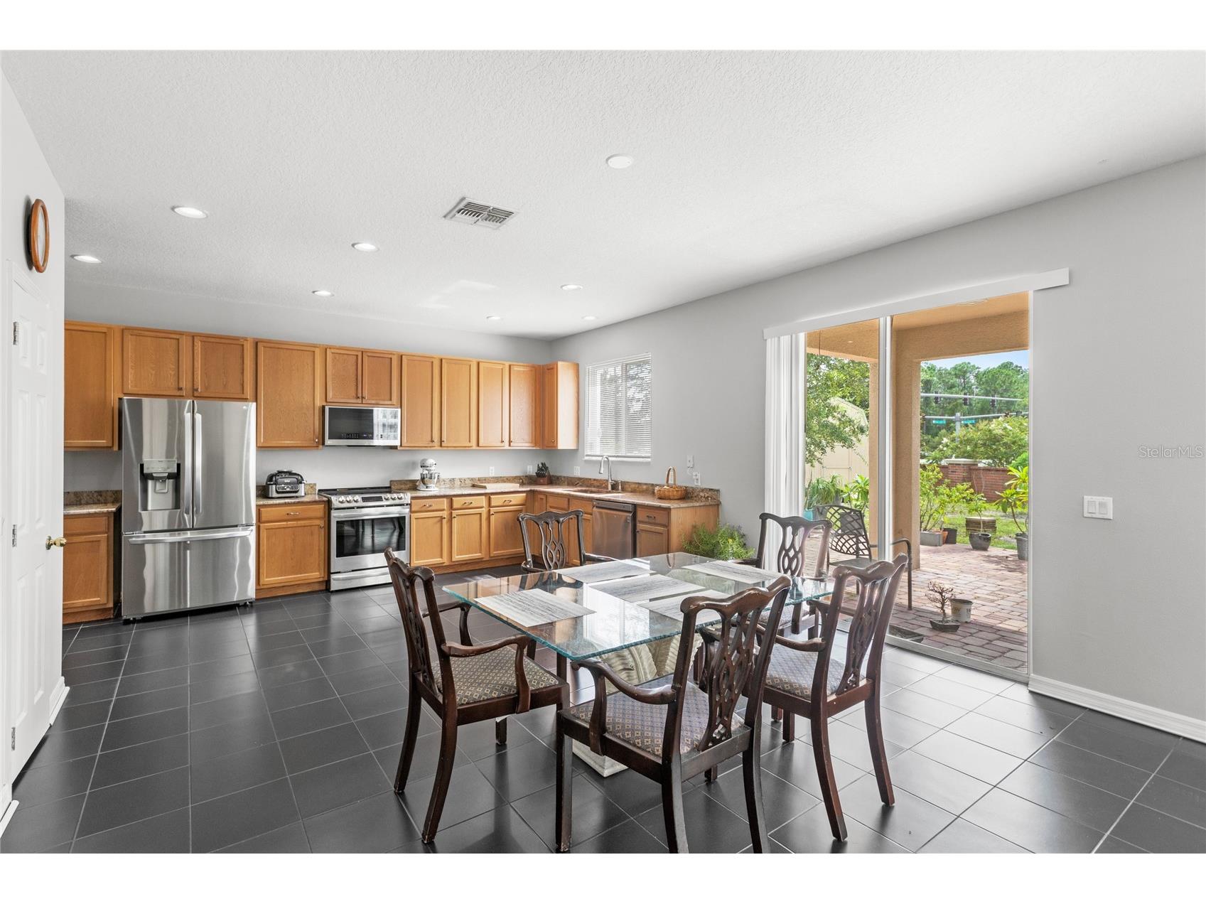 10048 Stratford Pointe Avenue Orlando FL 32832 O6335692 image2