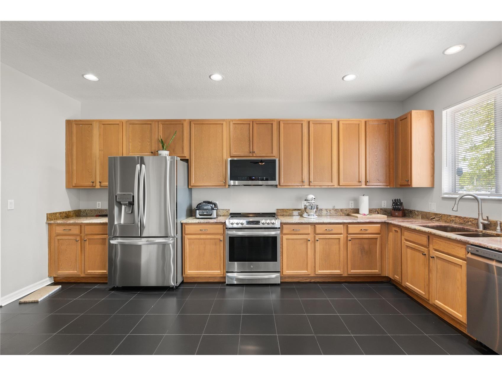 10048 Stratford Pointe Avenue Orlando FL 32832 S5150073 image19