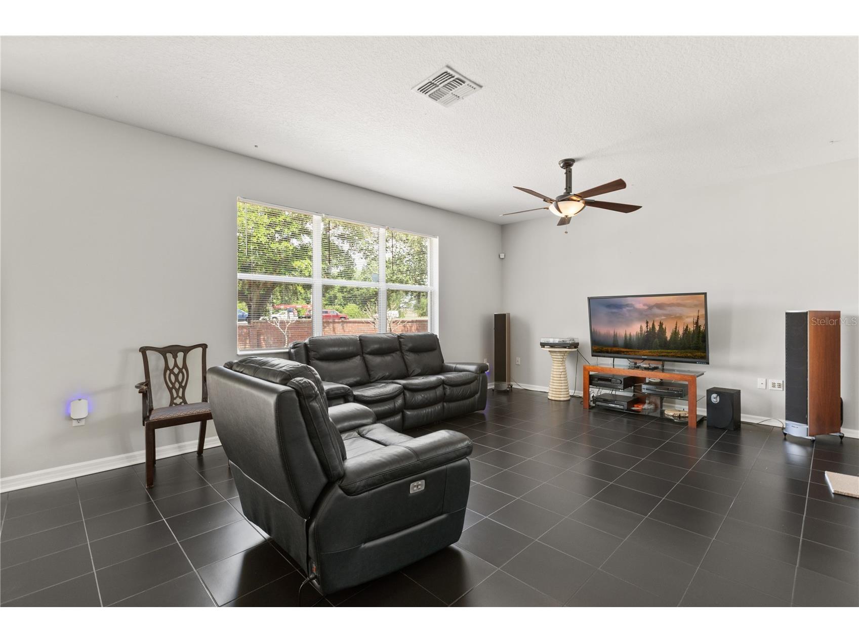 10048 Stratford Pointe Avenue Orlando FL 32832 S5150073 image7