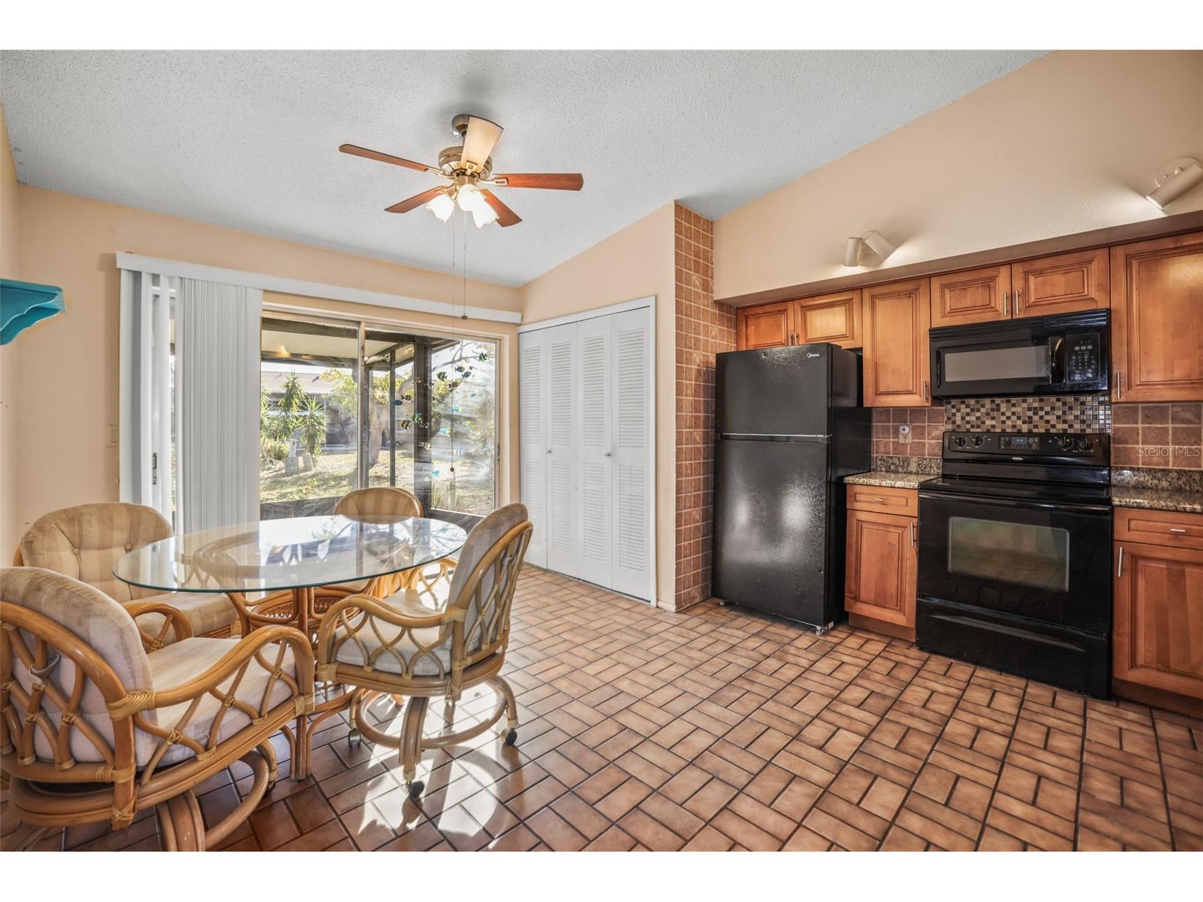 10049 88th Way Seminole FL 33777 TB8474259 image8