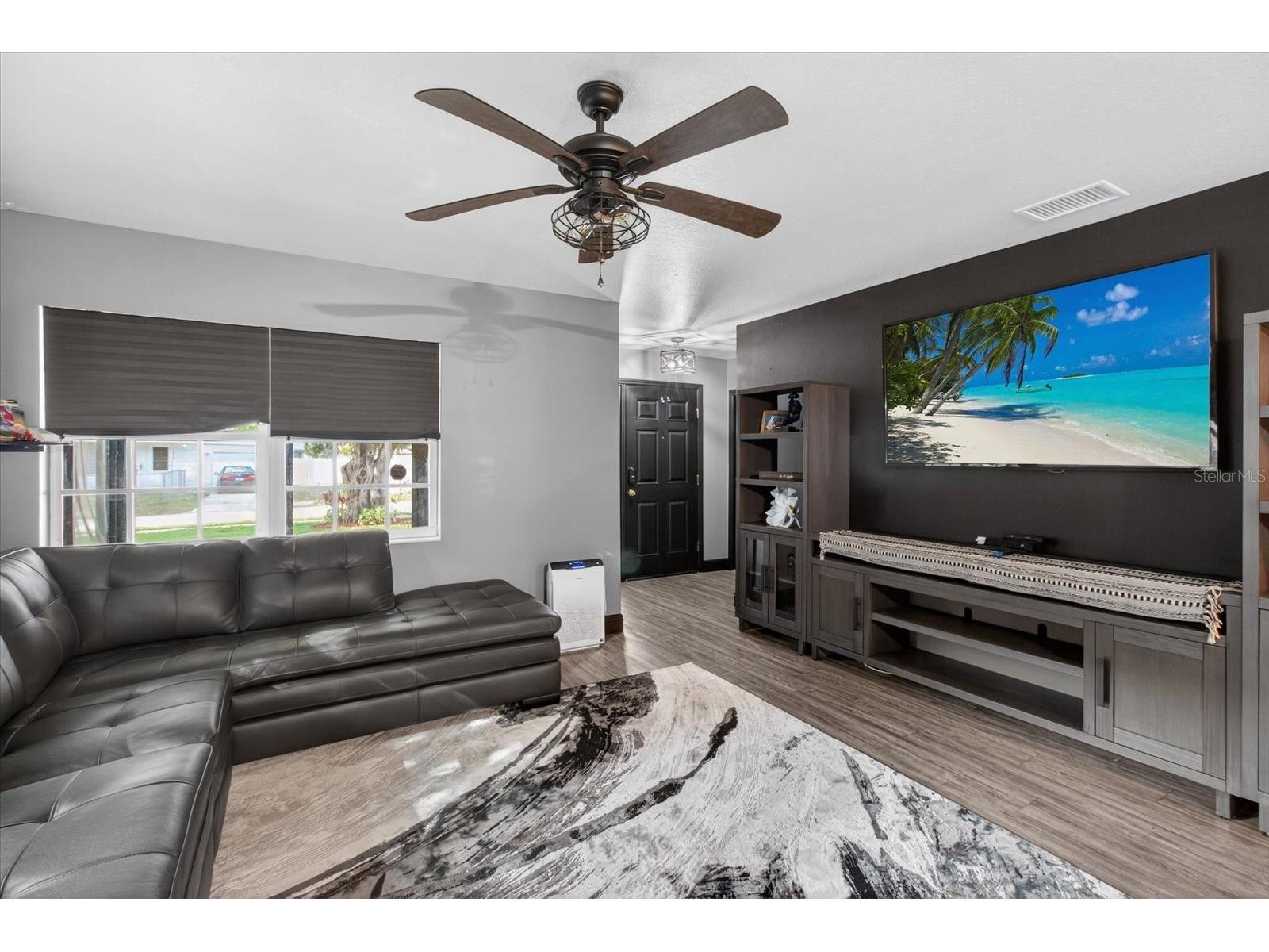 1005 13th Avenue NW Largo FL 33770 TB8493695 image7