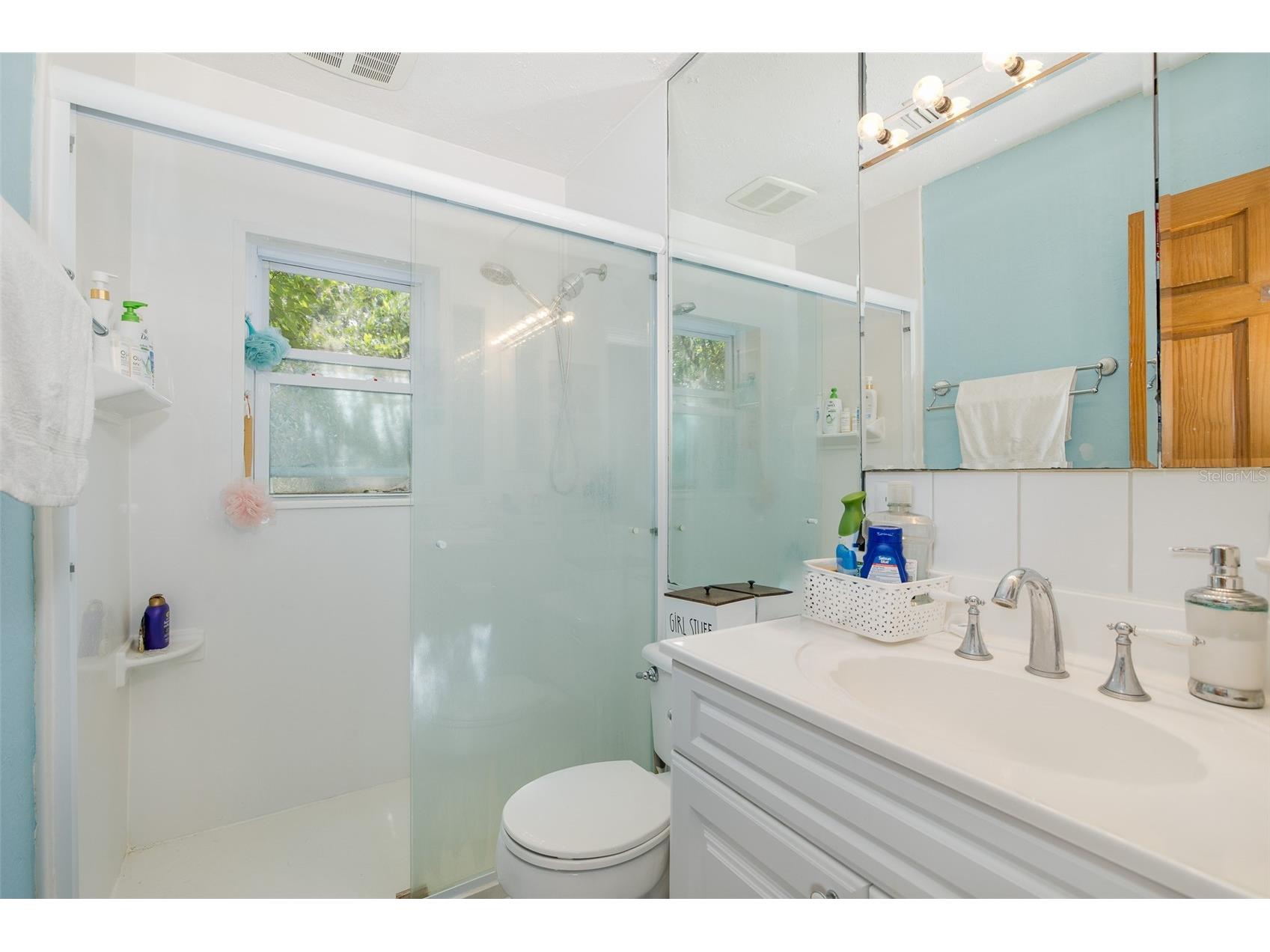 1005 15th Street N Saint Petersburg FL 33705 W7886982 image20