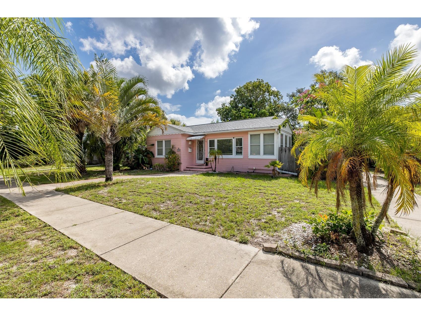 1005 15th Street N Saint Petersburg FL 33705 W7886982 image40