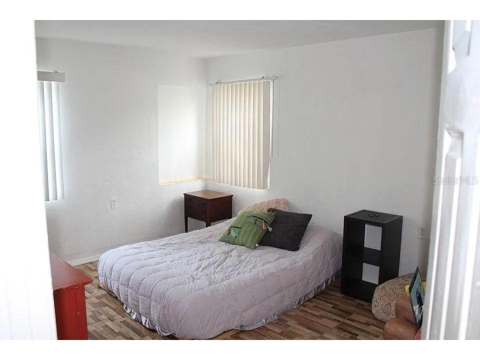 1005 16th Street N Saint Petersburg FL 33705 TB8459034 image19