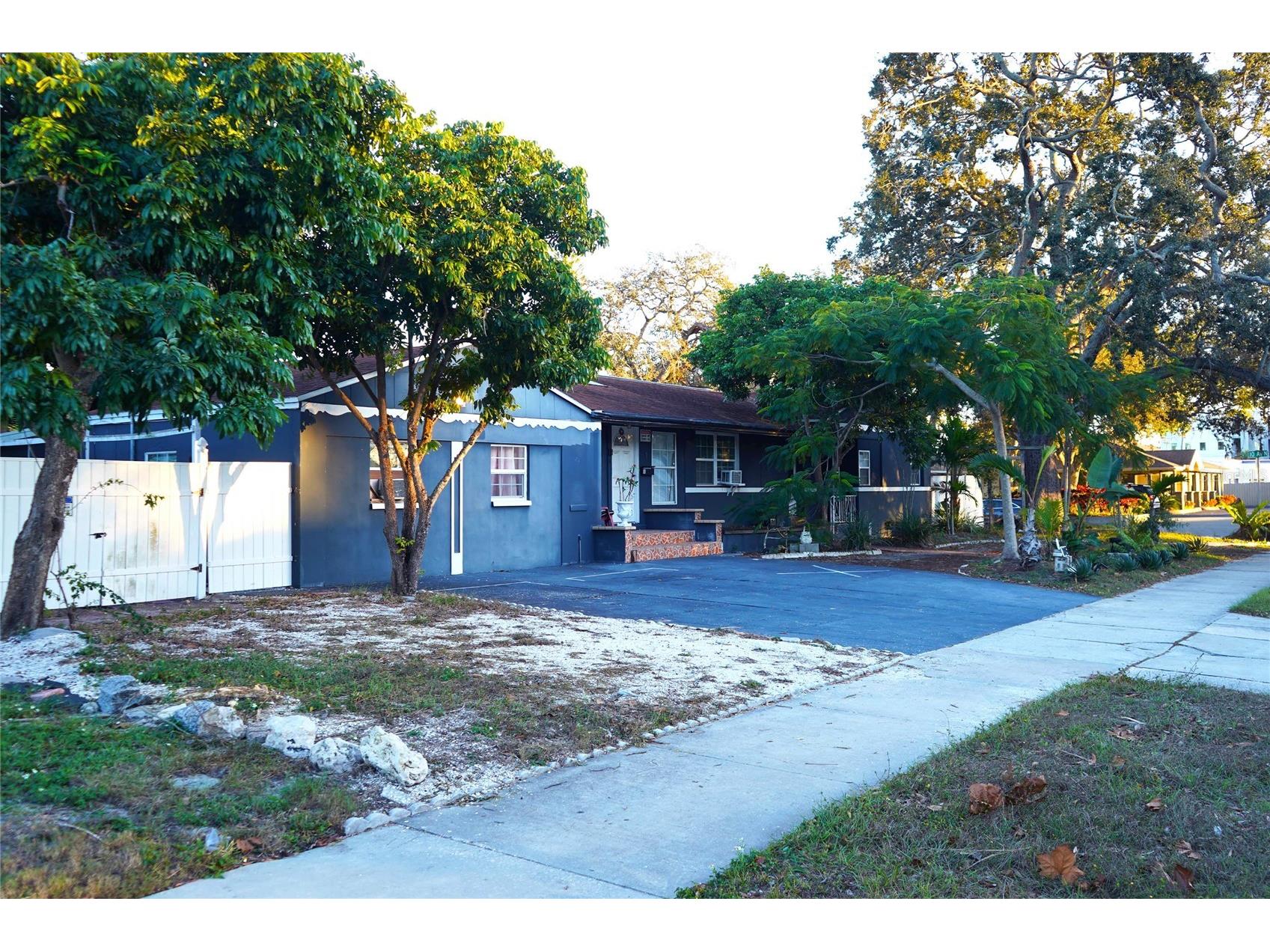 1005 16th Street N Saint Petersburg FL 33705 TB8459034 image3
