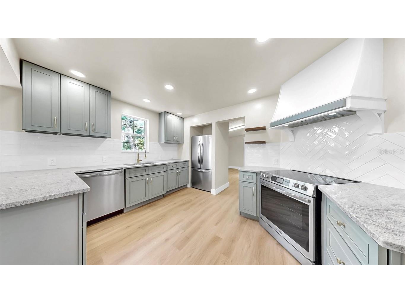 1005 45th Street W Bradenton FL 34209 TB8398559 image11