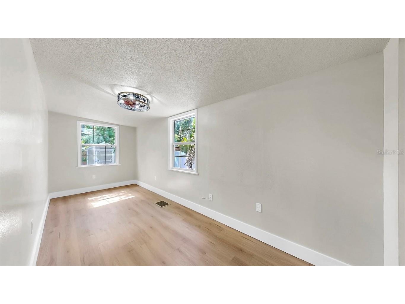 1005 45th Street W Bradenton FL 34209 TB8398559 image26