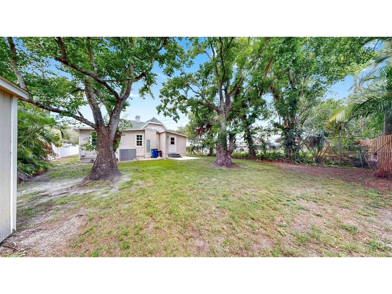 1005 45th Street W Bradenton FL 34209 TB8398559 image35