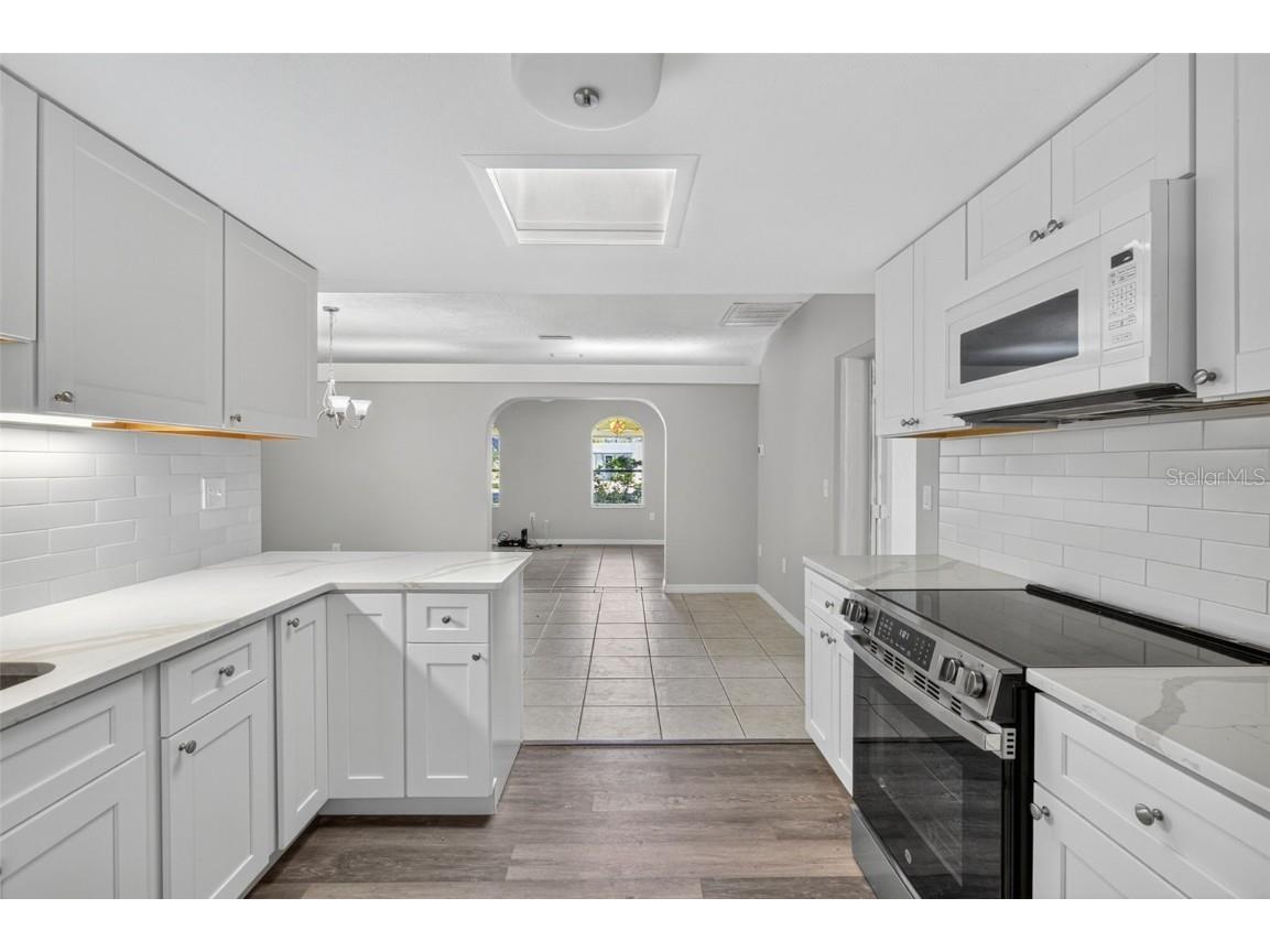 1005 Alston Lane Englewood FL 34223 - AINGERCREEK N6140086 image12