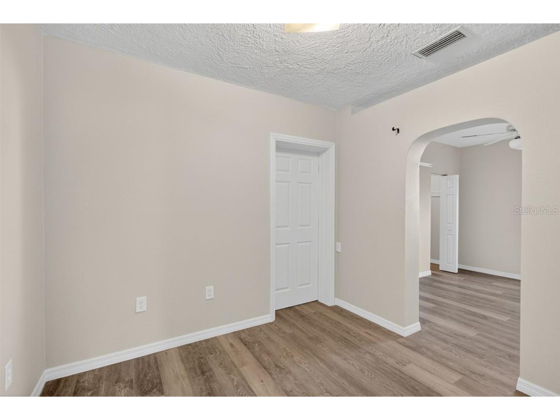 1005 Alston Lane Englewood FL 34223 - AINGERCREEK N6140086 image27