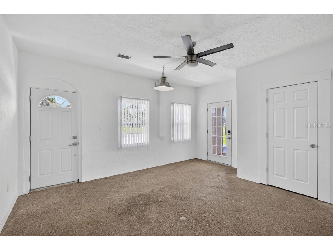 1005 Alston Lane Englewood FL 34223 - AINGERCREEK N6140086 image34