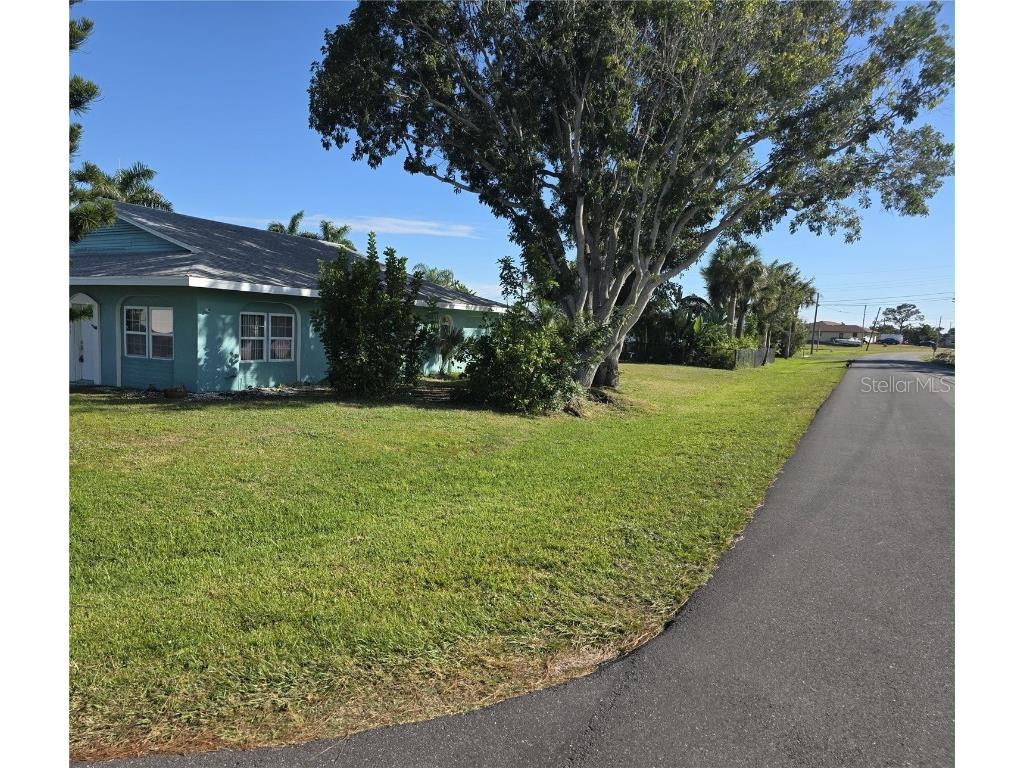 1005 Alston Lane Englewood FL 34223 - AINGERCREEK N6140086 image47