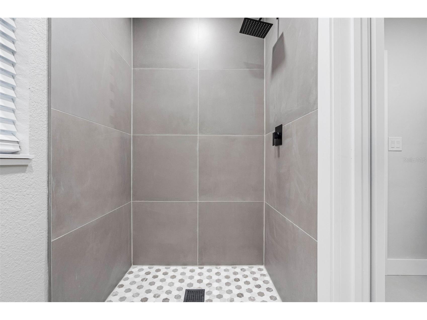 1005 Apache Trail Clearwater FL 33755 TB8506091 image15