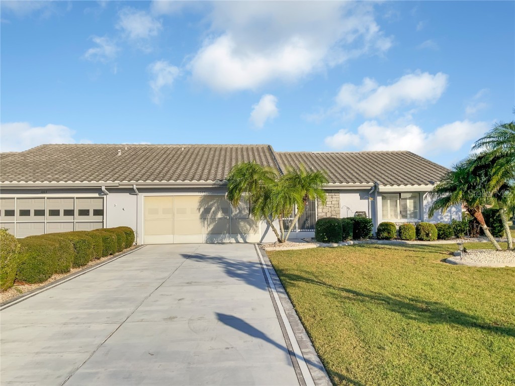 1005 Athens Way Sun City Center FL 33573 O6152425 image1