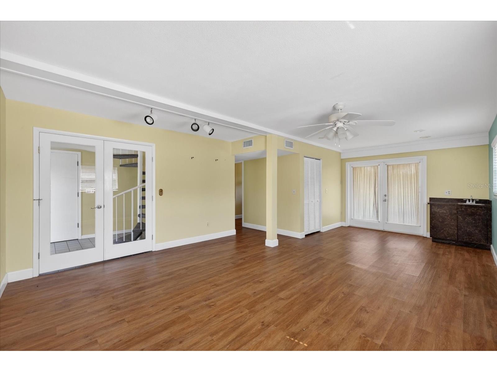 1005 Beaver Drive Tarpon Springs FL 34689 TB8502975 image13