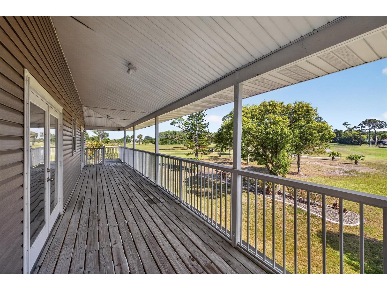 1005 Beaver Drive Tarpon Springs FL 34689 TB8502975 image46