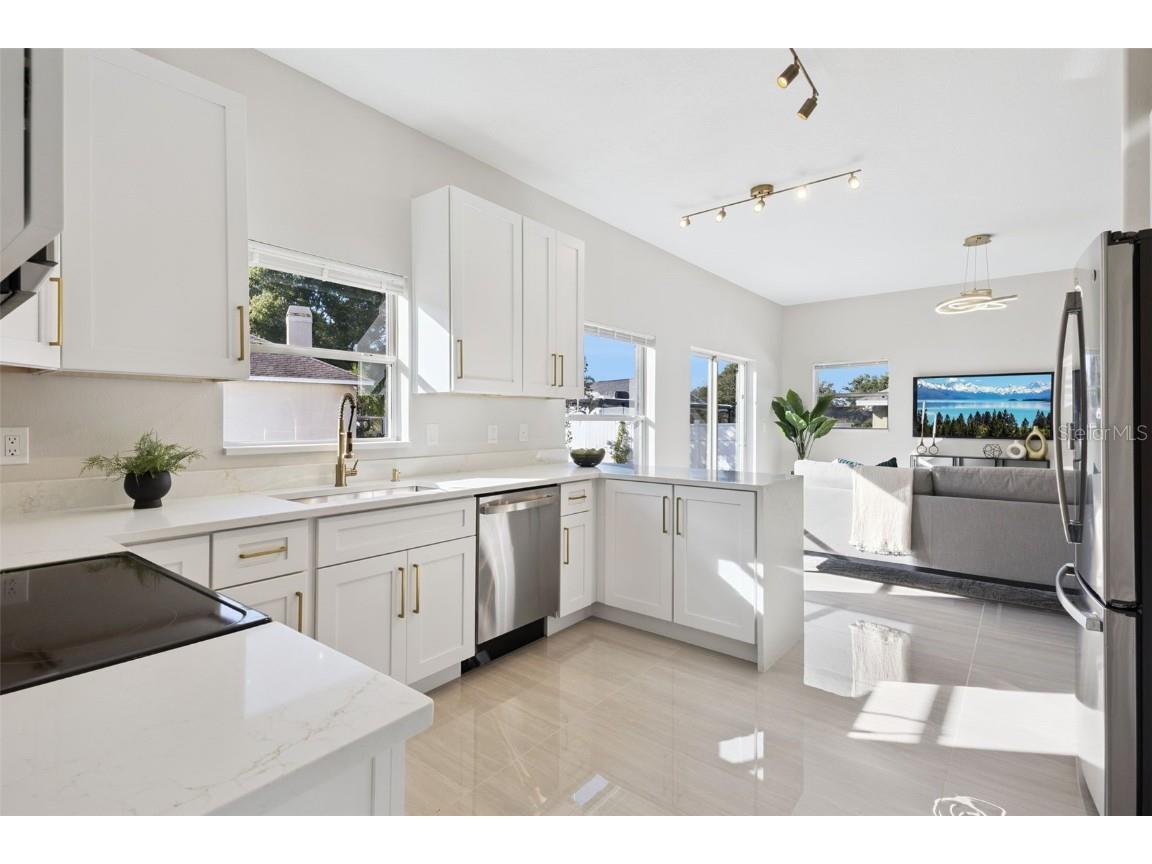 1005 Chase Drive Winter Garden FL 34787 A4674195 image13