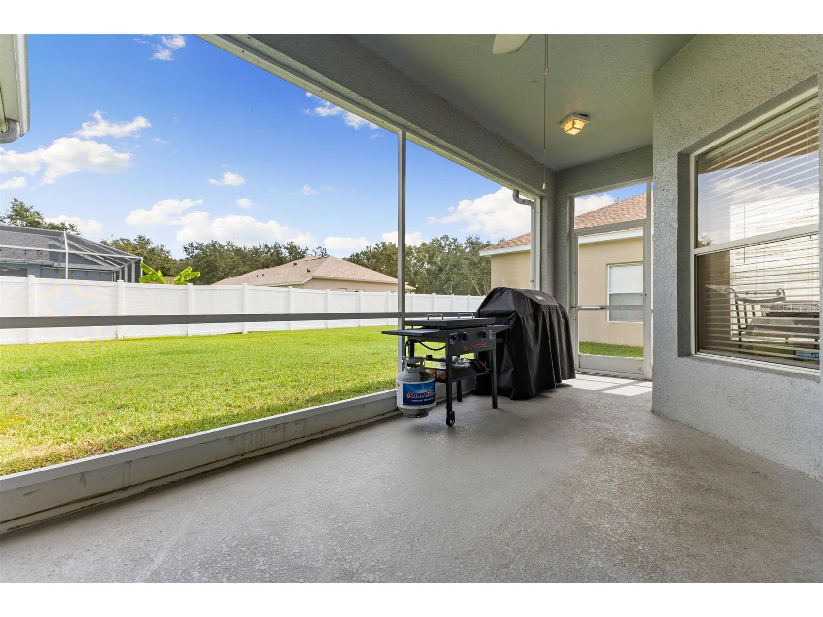 1005 Crystal Carbon Way Valrico FL 33594 TB8431928 image23