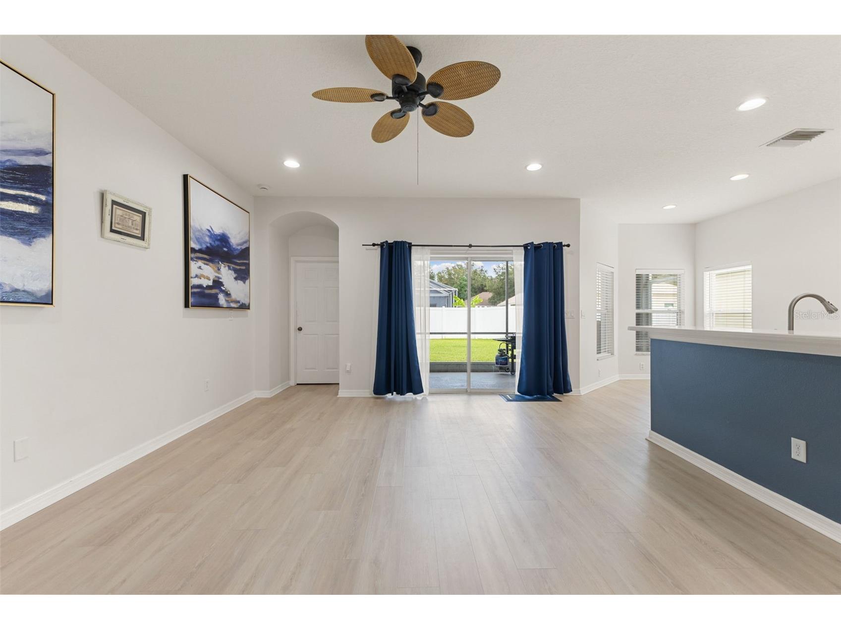 1005 Crystal Carbon Way Valrico FL 33594 TB8431928 image3